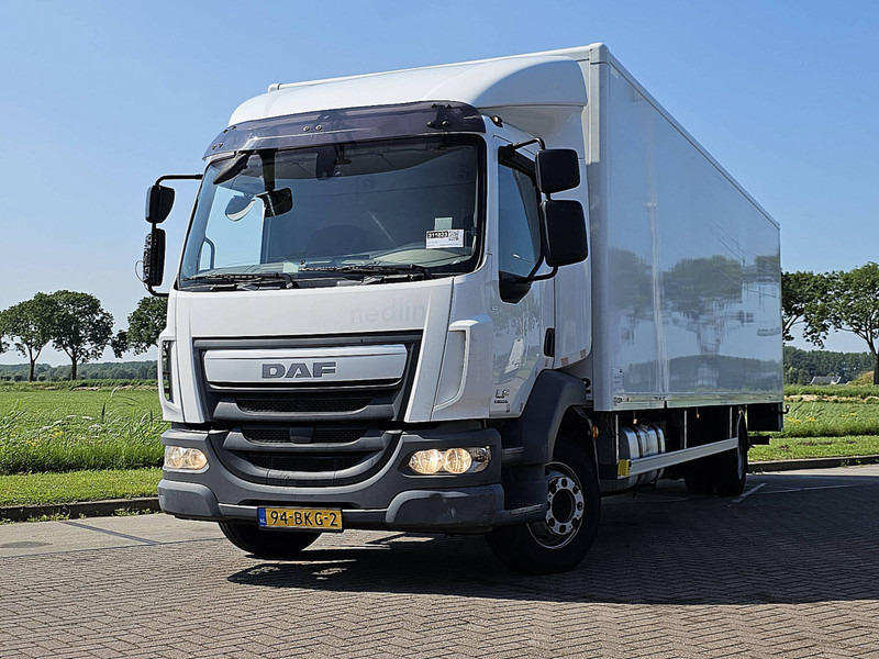 DAF LF 230 11.9T AIRCO LIFT - Camión caja cerrada: foto 1 DAF LF 230 11.9T AIRCO LIFT - Camión caja cerrada: foto 1
