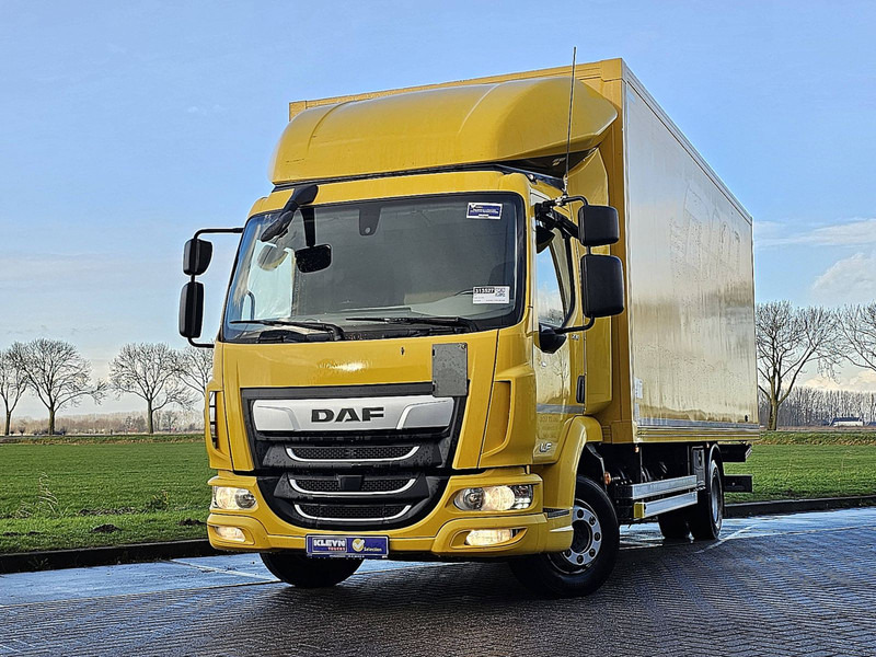 DAF LF 230 11.9T PX7 TAILLIFT - Camión caja cerrada: foto 1 DAF LF 230 11.9T PX7 TAILLIFT - Camión caja cerrada: foto 1