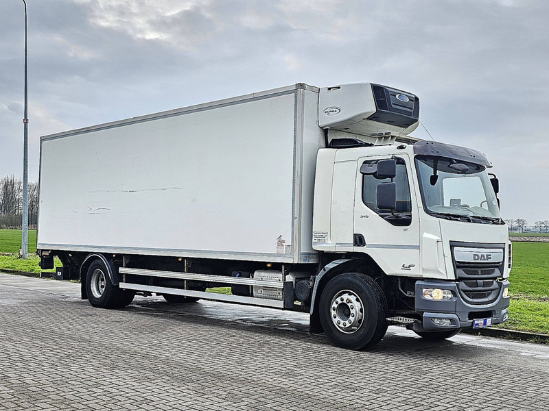 DAF LF 310 19T CARRIER LIFT - Camión frigorífico: foto 5 DAF LF 310 19T CARRIER LIFT - Camión frigorífico: foto 5