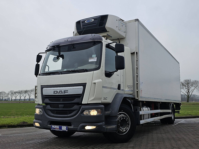 DAF LF 310 19T CARRIER LIFT - Camión frigorífico: foto 1 DAF LF 310 19T CARRIER LIFT - Camión frigorífico: foto 1
