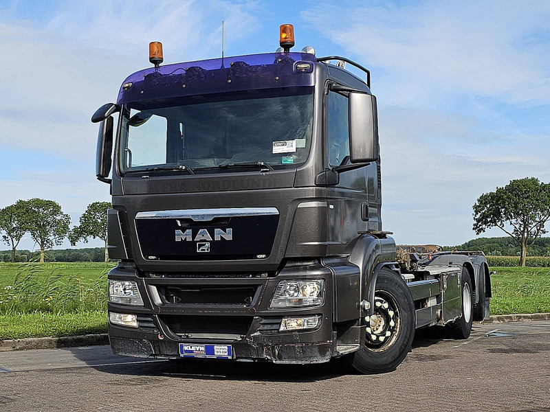 MAN 26.400 TGS 6X2 LL STEERAXLE - Camión chasis: foto 1 MAN 26.400 TGS 6X2 LL STEERAXLE - Camión chasis: foto 1