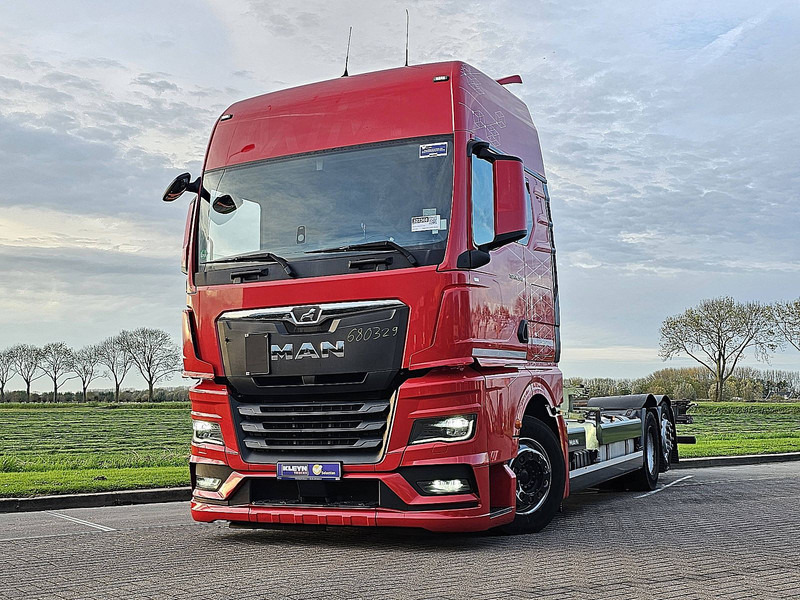 MAN 26.510 TGX - Camión portacontenedore/ Intercambiable: foto 1 MAN 26.510 TGX - Camión portacontenedore/ Intercambiable: foto 1