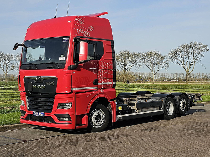 MAN 26.510 TGX - Camión portacontenedore/ Intercambiable: foto 2 MAN 26.510 TGX - Camión portacontenedore/ Intercambiable: foto 2