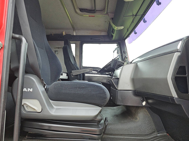 Leasing de MAN 33.400 TGX XL 6X4 FULL STEEL MAN 33.400 TGX XL 6X4 FULL STEEL: foto 7