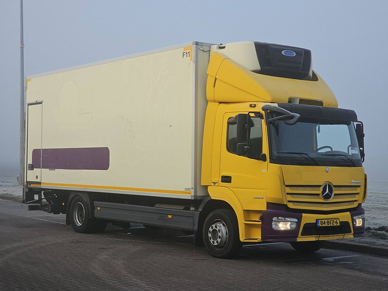Mercedes-Benz ATEGO 1224 CARRIER TAILLIFT - Camión frigorífico: foto 5 Mercedes-Benz ATEGO 1224 CARRIER TAILLIFT - Camión frigorífico: foto 5