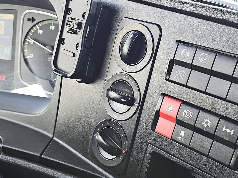 Camión caja cerrada Mercedes-Benz ATEGO 1224: foto 11