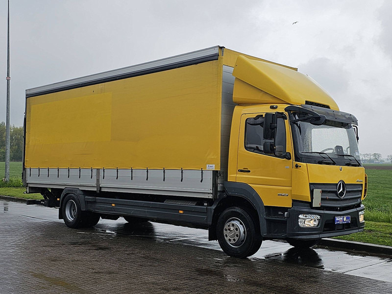 Mercedes-Benz ATEGO 1523 2T LIFT AIRCO 16T - Camión lona: foto 5 Mercedes-Benz ATEGO 1523 2T LIFT AIRCO 16T - Camión lona: foto 5