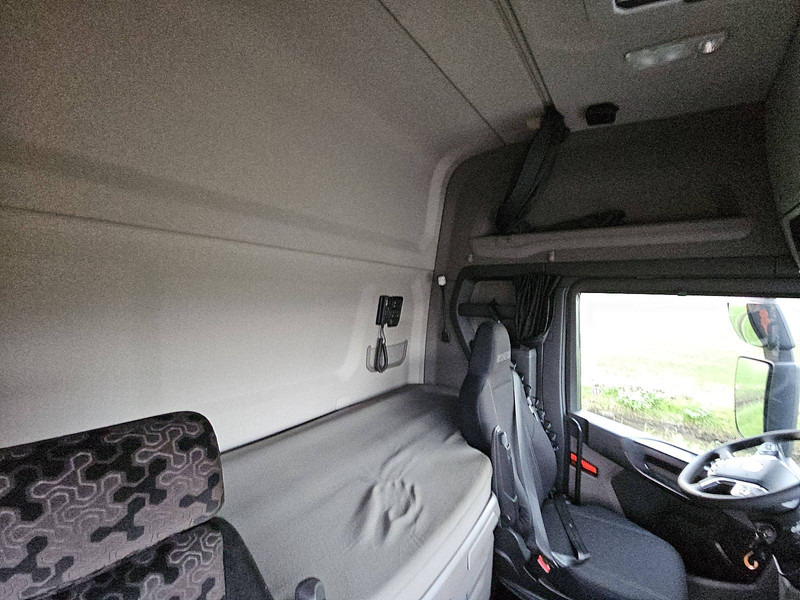 Camión portacontenedore/ Intercambiable Scania R410 6x2*4: foto 15 Camión portacontenedore/ Intercambiable Scania R410 6x2*4: foto 15