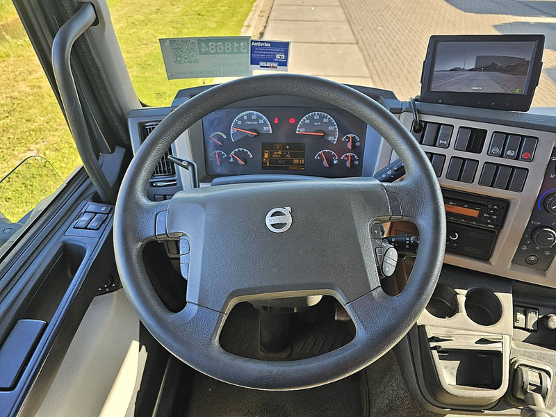 Camión frigorífico Volvo FL 240.12 AIRCO ISO BOX HEATER: foto 12