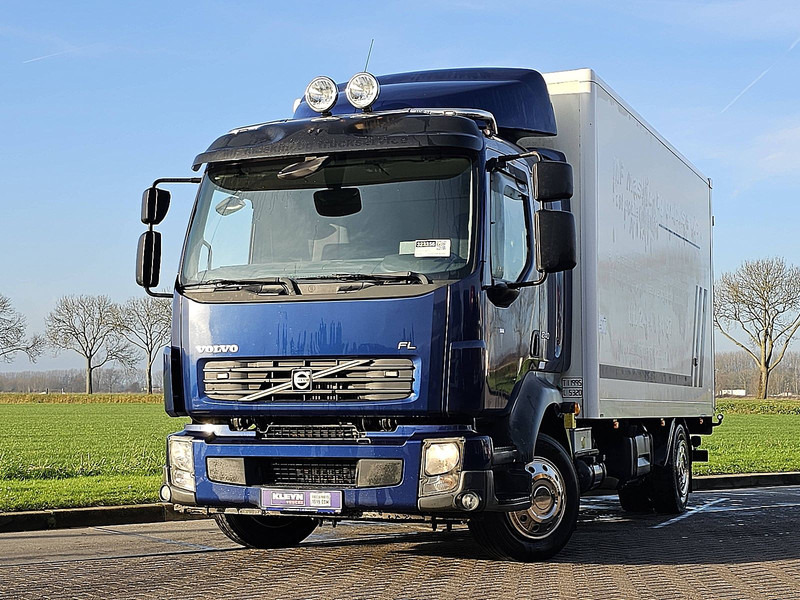 Volvo FL 240.12 TAILLIFT SIDE DOOR - Camión caja cerrada: foto 1 Volvo FL 240.12 TAILLIFT SIDE DOOR - Camión caja cerrada: foto 1