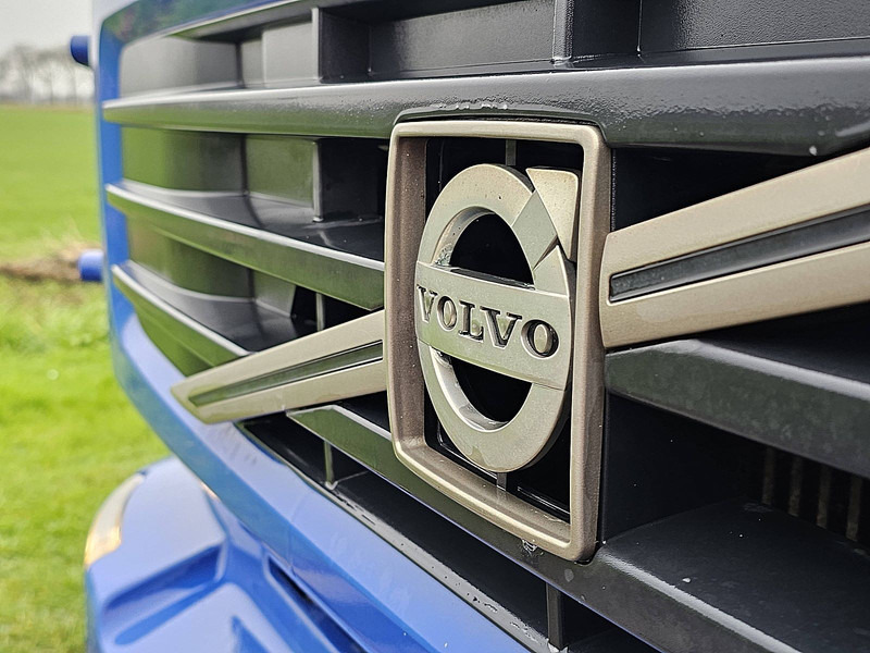 Camión caja cerrada Volvo FL 290.18: foto 13