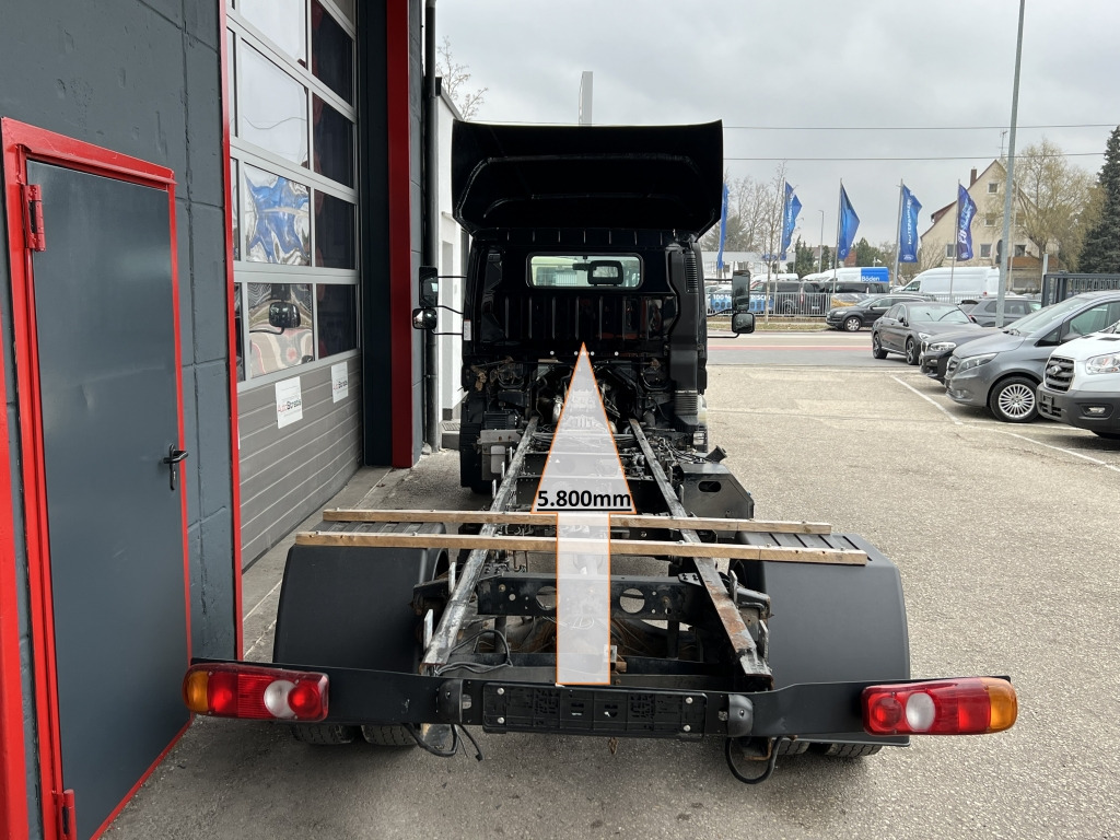 Mitsubishi Fuso Canter 9C18 5,8m Euro6d Klimaaut. Tempomat - Camión chasis: foto 2 Mitsubishi Fuso Canter 9C18 5,8m Euro6d Klimaaut. Tempomat - Camión chasis: foto 2