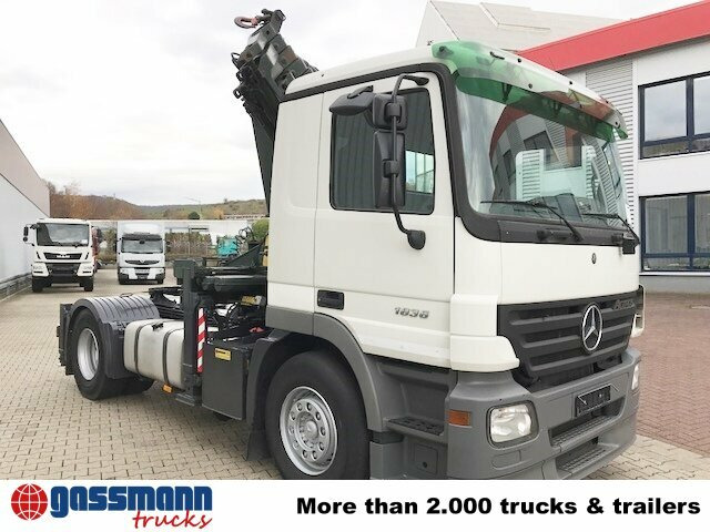 Cabeza tractora Mercedes-Benz Actros 1836 LS 4x2 mit Kran MKG HLK 330HP: foto 10