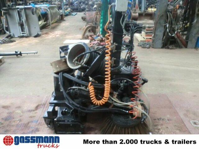 Implemento para Barredora vial Unimog AUGL KMU88H, Kehrmaschinen-Aufbau: foto 6
