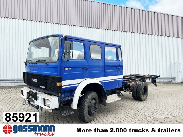 Iveco 120-23 AW 4x4 Doka, V8-Motor, Seilwinde - Camión chasis: foto 1 Iveco 120-23 AW 4x4 Doka, V8-Motor, Seilwinde - Camión chasis: foto 1