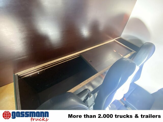 Iveco Daily 35S12 2,3 HPI 4x2, 8 Sitzplätze - Furgoneta combi: foto 4 Iveco Daily 35S12 2,3 HPI 4x2, 8 Sitzplätze - Furgoneta combi: foto 4