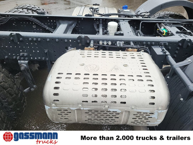 Iveco T-Way AT410T51/58 8x4, Retarder, Bordmatik, 4x - Camión volquete: foto 4 Iveco T-Way AT410T51/58 8x4, Retarder, Bordmatik, 4x - Camión volquete: foto 4