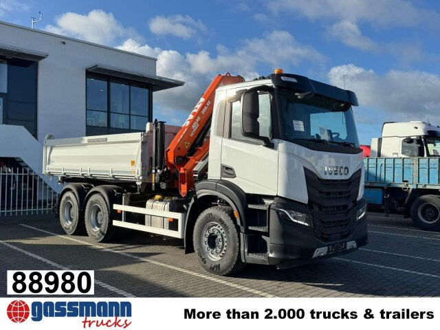 Iveco X-Way AD300X46Z 6x4 mit Kran Atlas AK 206.4E-A2, - Camión volquete, Camión grúa: foto 1 Iveco X-Way AD300X46Z 6x4 mit Kran Atlas AK 206.4E-A2, - Camión volquete, Camión grúa: foto 1