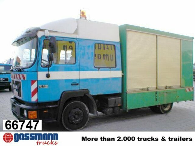 MAN Spülwagen - Limpieza de alcantarillado: foto 1 MAN Spülwagen - Limpieza de alcantarillado: foto 1