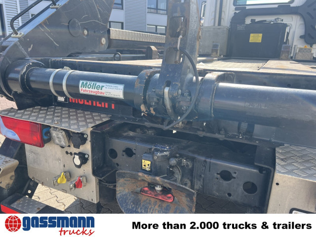 Camión portacontenedor de cadenas MAN TGM 18.320 4x2 BL, Hiab Tele-Absetzanlage, Funk: foto 12 Camión portacontenedor de cadenas MAN TGM 18.320 4x2 BL, Hiab Tele-Absetzanlage, Funk: foto 12