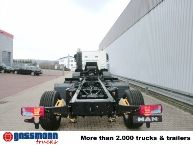 MAN TGS 50.480BB 10x4 Retarder, 3-f.NA - Camión chasis: foto 4 MAN TGS 50.480BB 10x4 Retarder, 3-f.NA - Camión chasis: foto 4