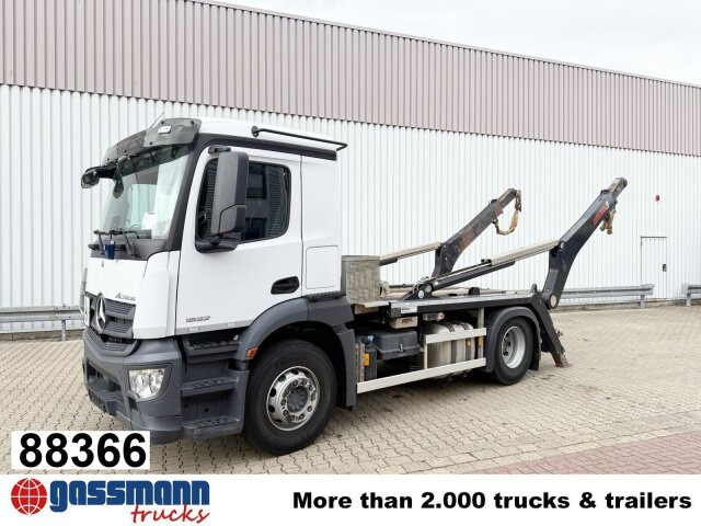 Mercedes-Benz Actros 1832 L 4x2, Navi, MultimediaCockpit, Funk - Camión portacontenedor de cadenas: foto 1 Mercedes-Benz Actros 1832 L 4x2, Navi, MultimediaCockpit, Funk - Camión portacontenedor de cadenas: foto 1