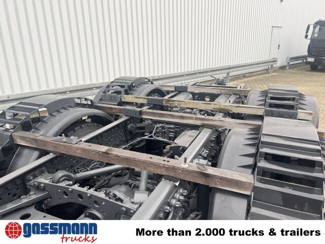 Mercedes-Benz Arocs 3251 L 8x4/4 - Camión multibasculante: foto 4 Mercedes-Benz Arocs 3251 L 8x4/4 - Camión multibasculante: foto 4