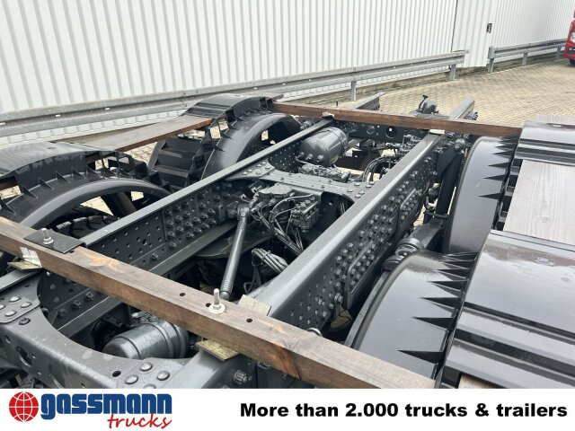 Mercedes-Benz Arocs 3340/46 A 6x6, Grounder - Camión volquete: foto 4 Mercedes-Benz Arocs 3340/46 A 6x6, Grounder - Camión volquete: foto 4