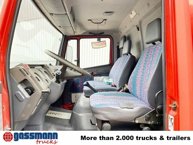 Mercedes-Benz LK 814 F 4x2, Ziegler RW1, 6-Zylinder Motor - Camión de bomberos: foto 4 Mercedes-Benz LK 814 F 4x2, Ziegler RW1, 6-Zylinder Motor - Camión de bomberos: foto 4