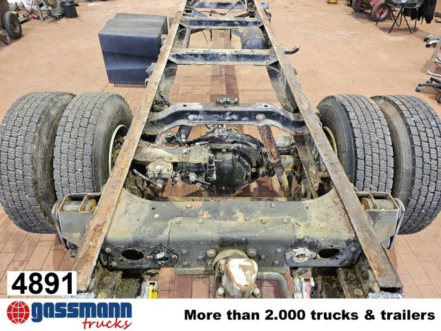 Mercedes-Benz LK 817, 5,7t Hinterachse - Eje posterior para Camión: foto 1 Mercedes-Benz LK 817, 5,7t Hinterachse - Eje posterior para Camión: foto 1