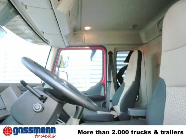 Renault Midlum 220 DXi 4x2 - Camión transporte de bebidas: foto 2 Renault Midlum 220 DXi 4x2 - Camión transporte de bebidas: foto 2