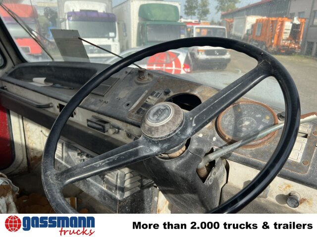 Saurer V5 4x2 - Camión caja abierta: foto 2 Saurer V5 4x2 - Camión caja abierta: foto 2