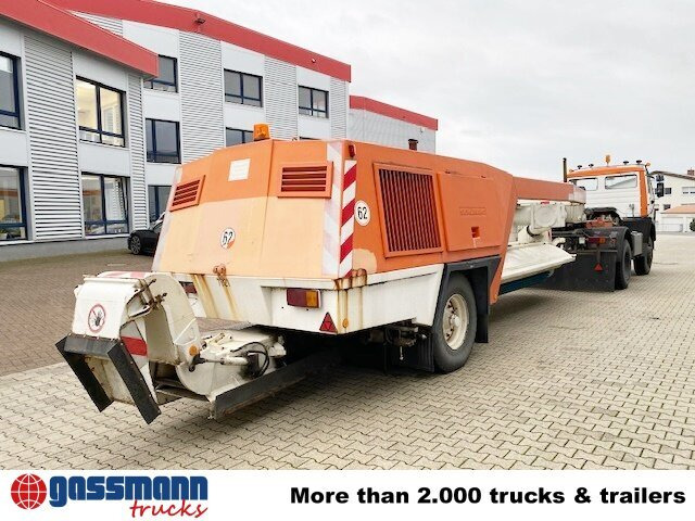 Snow Sweeper P17B, V8-Motor, Kehrblasgerät, 4x - Barredora vial: foto 4 Snow Sweeper P17B, V8-Motor, Kehrblasgerät, 4x - Barredora vial: foto 4