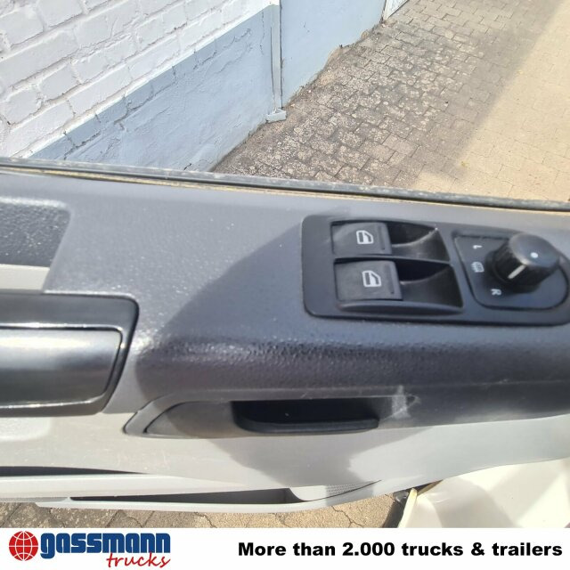 Volkswagen T5 2.0 TDI, Krankenwagen - Ambulancia: foto 5 Volkswagen T5 2.0 TDI, Krankenwagen - Ambulancia: foto 5