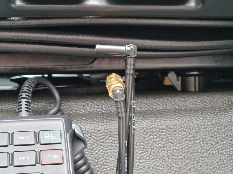 Cabeza tractora nuevo MAN TGX 18.540 GX - New - Retarder - Night clima - Alcoa - Show truck - Lightbar -: foto 17