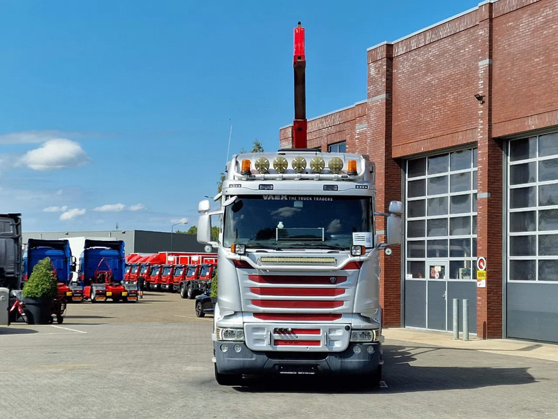 Scania R490 8x4*4 - HIAB XR24SL58 24T hooklift - Euro 6 - Full air - Steering axle - Camión multibasculante: foto 4 Scania R490 8x4*4 - HIAB XR24SL58 24T hooklift - Euro 6 - Full air - Steering axle - Camión multibasculante: foto 4