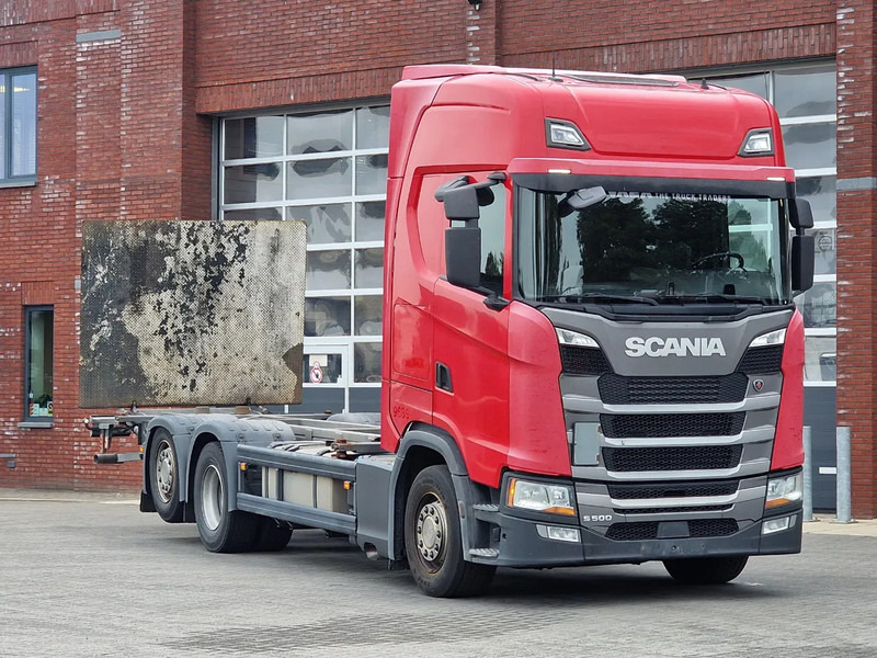 Scania S500 NGS Highline 6x2 - BDF - Full air - Loadlift - Navi - Retarder - Camión portacontenedore/ Intercambiable: foto 1 Scania S500 NGS Highline 6x2 - BDF - Full air - Loadlift - Navi - Retarder - Camión portacontenedore/ Intercambiable: foto 1