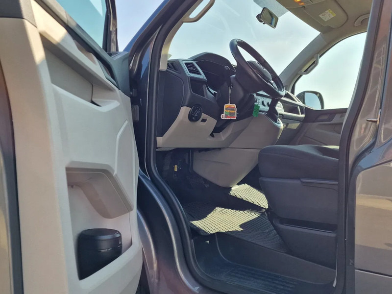 Vehículo municipal, Furgoneta Volkswagen Multivan 2.0 TDI 150KW 4 Motion - Hearse / Leichenwagen / Rouwauto - 2x Coffin: foto 12 Vehículo municipal, Furgoneta Volkswagen Multivan 2.0 TDI 150KW 4 Motion - Hearse / Leichenwagen / Rouwauto - 2x Coffin: foto 12