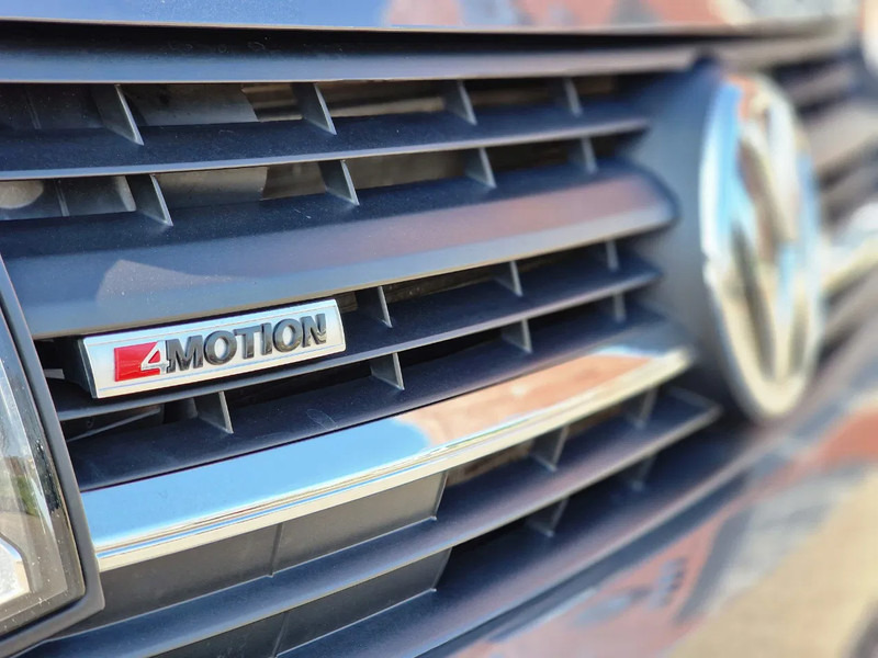 Vehículo municipal, Furgoneta Volkswagen Multivan 2.0 TDI 150KW 4 Motion - Hearse / Leichenwagen / Rouwauto - 2x Coffin: foto 18 Vehículo municipal, Furgoneta Volkswagen Multivan 2.0 TDI 150KW 4 Motion - Hearse / Leichenwagen / Rouwauto - 2x Coffin: foto 18