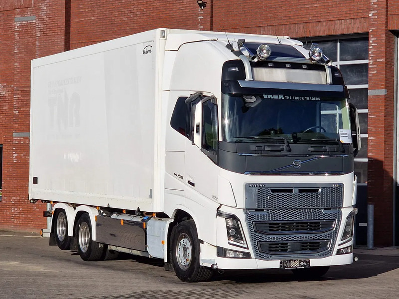 Volvo FH 16.750 Globetrotter XL 6x2 - Ekeri box with sidedoors - Retarder - 4.60 WB - Full air - Camión caja cerrada: foto 1 Volvo FH 16.750 Globetrotter XL 6x2 - Ekeri box with sidedoors - Retarder - 4.60 WB - Full air - Camión caja cerrada: foto 1