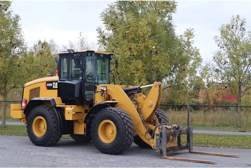 Caterpillar 938 M | 2X BUCKET | JIB | FORKS | BSS | GOOD CONDITION - Cargadora de ruedas: foto 5 Caterpillar 938 M | 2X BUCKET | JIB | FORKS | BSS | GOOD CONDITION - Cargadora de ruedas: foto 5