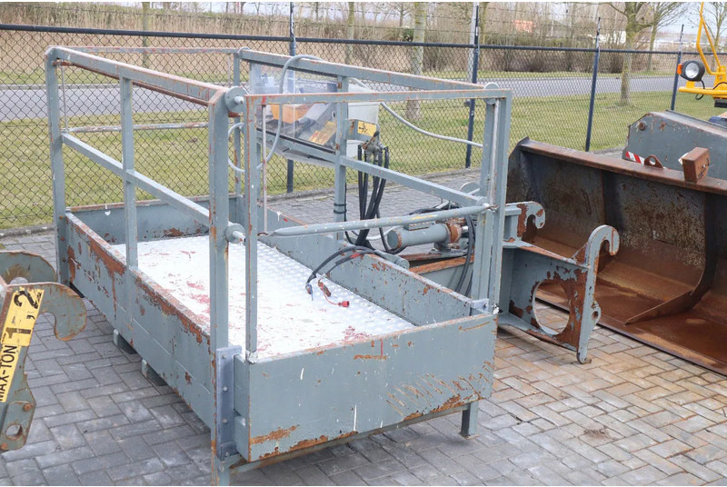 Cargadora Dieci PEGASUS 40.18 | FORKS | JIB | BASKET | BUCKET: foto 14
