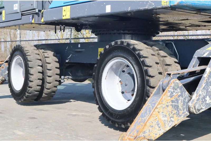 Manipulador de materiales Fuchs MHL 320 | PEEL GRAB | UMSCHLAG | GOOD TIRES: foto 13 Manipulador de materiales Fuchs MHL 320 | PEEL GRAB | UMSCHLAG | GOOD TIRES: foto 13