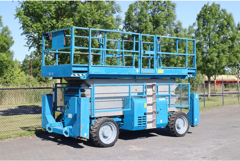 Genie GS-5390 RT | 18.15 METER | 680 KG | GOOD CONDITION! - Plataforma de tijeras: foto 3 Genie GS-5390 RT | 18.15 METER | 680 KG | GOOD CONDITION! - Plataforma de tijeras: foto 3