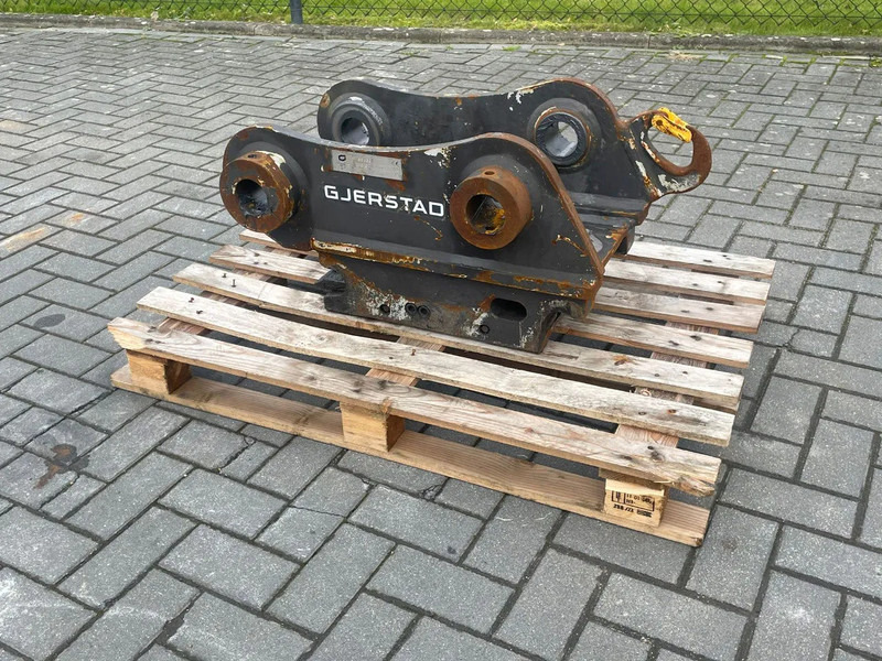 Gjerstad G60 | KM60 | S60 | HYDRAULIC QUICK COUPLER | M318F - Acoplamiento rápido para Maquinaria de construcción: foto 1 Gjerstad G60 | KM60 | S60 | HYDRAULIC QUICK COUPLER | M318F - Acoplamiento rápido para Maquinaria de construcción: foto 1