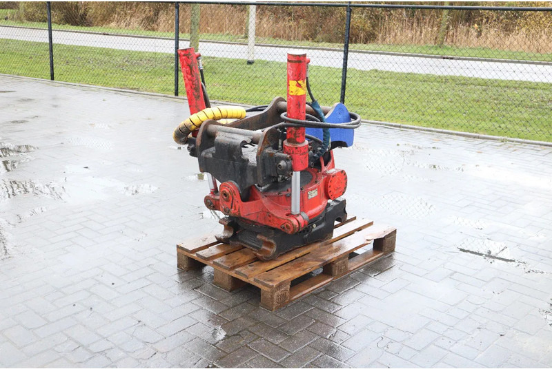 INDEXATOR ROTOTILT RT80 | TILTROTATOR | S70 - Rotor basculante para Maquinaria de construcción: foto 1 INDEXATOR ROTOTILT RT80 | TILTROTATOR | S70 - Rotor basculante para Maquinaria de construcción: foto 1