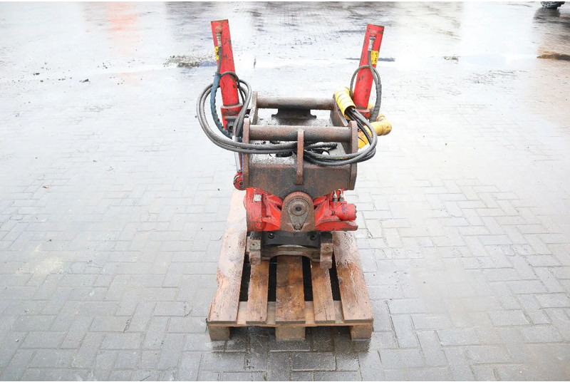 INDEXATOR ROTOTILT RT80 | TILTROTATOR | S70 - Rotor basculante para Maquinaria de construcción: foto 5 INDEXATOR ROTOTILT RT80 | TILTROTATOR | S70 - Rotor basculante para Maquinaria de construcción: foto 5