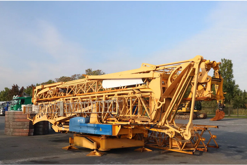 Potain IGO T70A | T 70 A | SCHOOL USE | TRANSPORT AXLES - Grúa torre: foto 1 Potain IGO T70A | T 70 A | SCHOOL USE | TRANSPORT AXLES - Grúa torre: foto 1