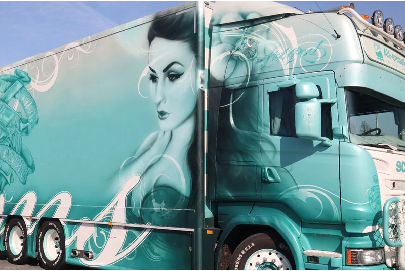 Semirremolque caja cerrada Scania R560 V8 R560 | BERTHONS HOT ROD | CUSTOM SPECIAL TRUCK: foto 11