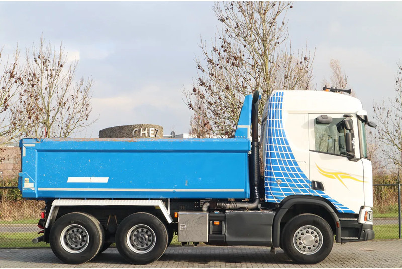 Scania R580 V8 NGS | 6X4 | FULL STEEL | BIG AXLES | RETARDER | EURO 6 - Camión volquete: foto 3 Scania R580 V8 NGS | 6X4 | FULL STEEL | BIG AXLES | RETARDER | EURO 6 - Camión volquete: foto 3